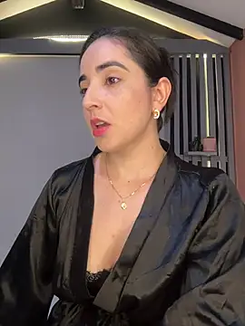 Snapshot of Victoria-And1 chatting on December 13, 2024, 1:59 am Victoria-And1 online show from December 13, 2024, 1:59 am