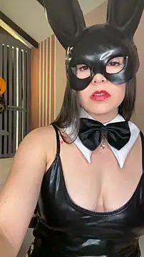 Snapshot of Victoria-And1 chatting on November 1, 2025, 1:18 am Victoria-And1 online show from November 1, 2025, 1:18 am