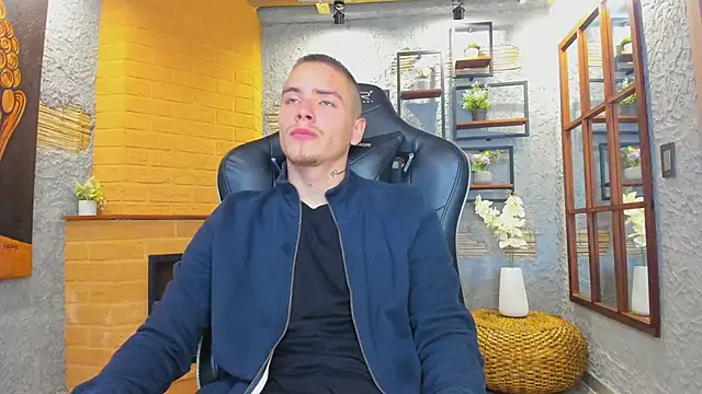 Snapshot of JordanThompson_ chatting on March 21, 2025, 7:57 pm JordanThompson online show from March 21, 2025, 7:57 pm