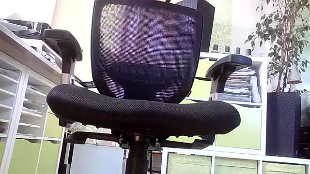 Snapshot of boy-nude chatting on February 17, 2025, 8:30 am boy-nude online show from February 17, 2025, 8:30 am