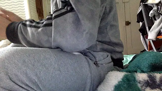 molozeb online show from February 3, 2026, 10:09 am