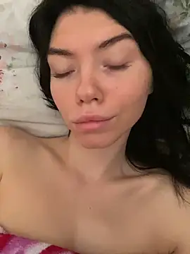 Lisaaa Alisa online show from September 15, 2025, 4:12 am