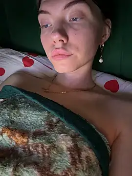 Lisaaa Alisa online show from March 31, 2026, 10:32 pm