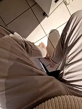 Snapshot of Lorent6969 chatting on January 23, 2025, 7:54 am Lorent6969 online show from January 23, 2025, 7:54 am