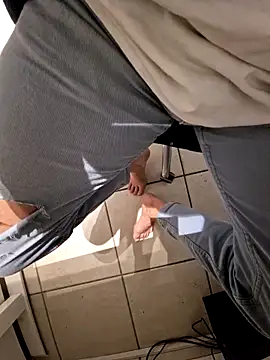 Snapshot of Lorent6969 chatting on October 14, 2025, 4:02 am Lorent6969 online show from October 14, 2025, 4:02 am