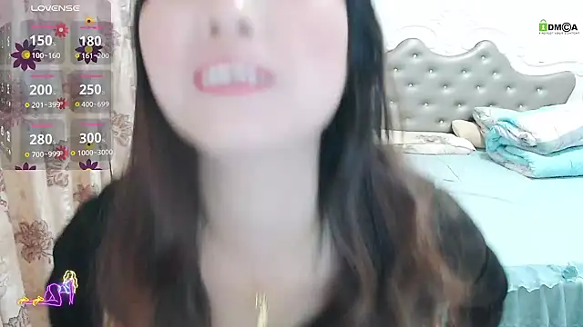 -Shirleyni  online show from November 28, 2025, 3:04 pm