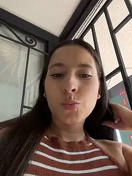 LittleDoll    online show from March 4, 2026, 1:28 pm