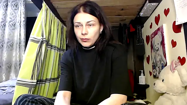 Snapshot of HarleyQuinn_69 chatting on March 4, 2025, 9:00 pm HarleyQuinn 69 online show from March 4, 2025, 9:00 pm