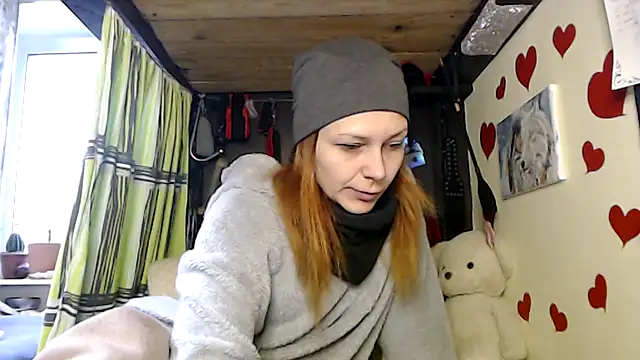 Snapshot of HarleyQuinn_69 chatting on October 17, 2025, 11:02 am HarleyQuinn 69 online show from October 17, 2025, 11:02 am