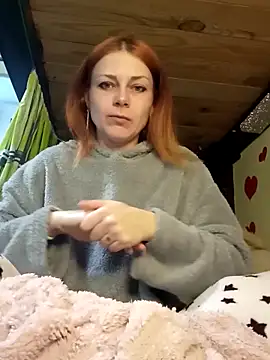 Snapshot of HarleyQuinn_69 chatting on November 17, 2025, 1:06 pm HarleyQuinn 69 online show from November 17, 2025, 1:06 pm