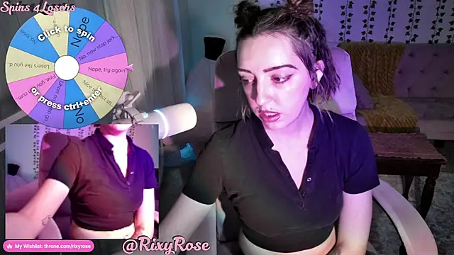 Trixyrose online show from July 28, 2026, 5:36 am