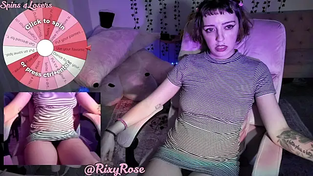 Trixyrose online show from August 4, 2026, 9:34 am