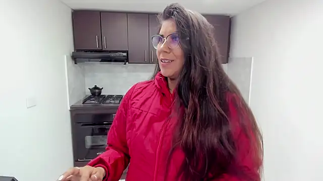 Snapshot of Luna_Dumont chatting on September 30, 2025, 11:15 am Luna Dumont online show from September 30, 2025, 11:15 am