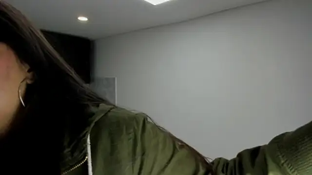 Snapshot of Luna_Dumont chatting on November 11, 2025, 11:10 am Luna Dumont online show from November 11, 2025, 11:10 am