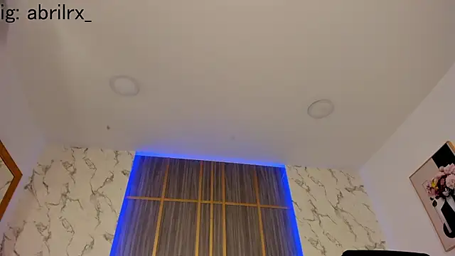 Snapshot of Dollar-girl chatting on January 31, 2026, 7:11 pm Dollar-girl online show from January 31, 2026, 7:11 pm