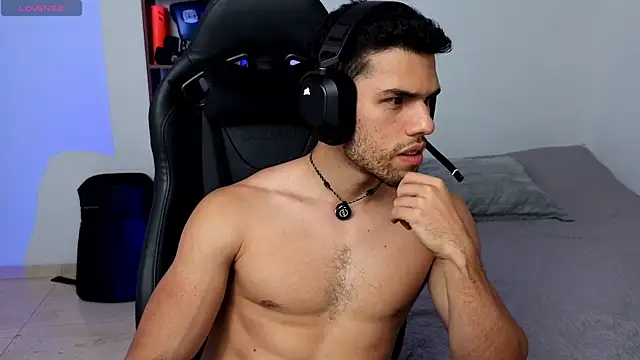 JacobKirito online show from April 12, 2026, 5:56 am