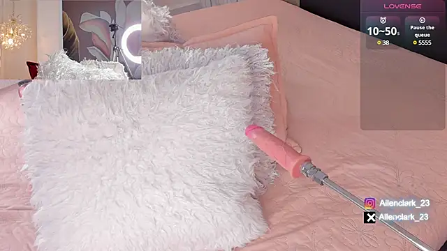 Snapshot of Allen_clark chatting on February 9, 2025, 4:25 am Allen clark online show from February 9, 2025, 4:25 am