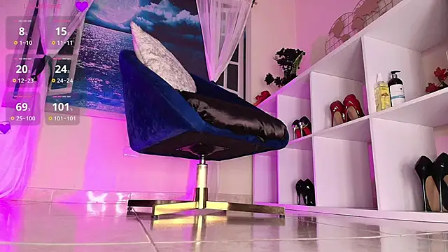 Itzeldreams online show from March 7, 2025, 4:33 pm