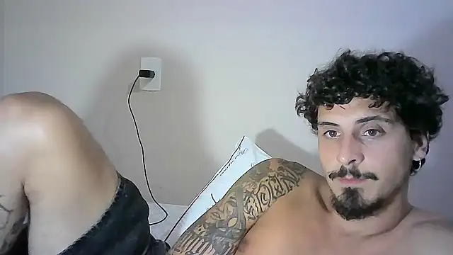 milkoffe online show from January 7, 2025, 2:53 am