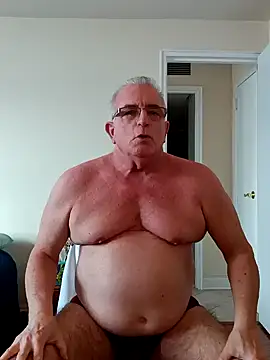 Snapshot of ShoreCock chatting on December 15, 2024, 3:20 pm ShoreCock online show from December 15, 2024, 3:20 pm