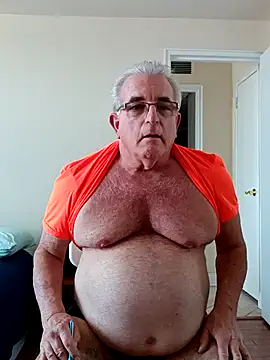 Snapshot of ShoreCock chatting on February 23, 2025, 6:23 pm ShoreCock online show from February 23, 2025, 6:23 pm