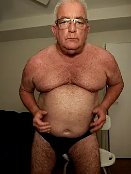 Snapshot of ShoreCock chatting on October 12, 2025, 6:34 am ShoreCock online show from October 12, 2025, 6:34 am