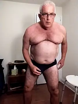 Snapshot of ShoreCock chatting on October 14, 2025, 10:38 am ShoreCock online show from October 14, 2025, 10:38 am