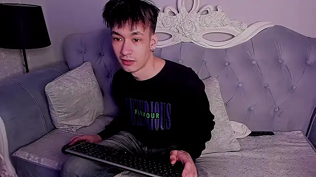CalvinOwens online show from February 2, 2025, 9:51 am