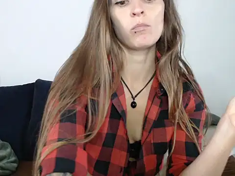 Snapshot of naikah714 chatting on September 13, 2025, 2:28 pm naikah714 online show from September 13, 2025, 2:28 pm