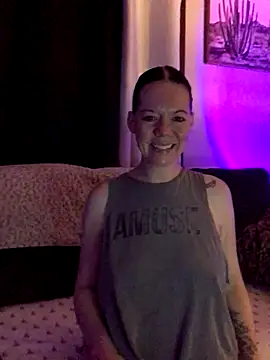 SidneyRaee online show from September 22, 2025, 11:12 am