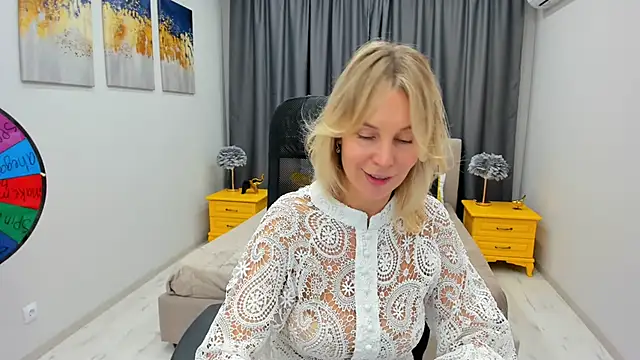 Snapshot of Sinty_Devis chatting on January 28, 2025, 2:42 pm Sinty Devis online show from January 28, 2025, 2:42 pm