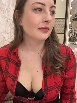 AnnaBri online show from April 6, 2026, 1:47 am