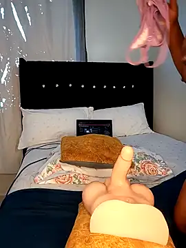 boobsnipplian online show from December 16, 2024, 9:35 am