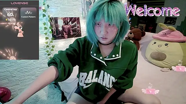 Akemilun online show from October 2, 2025, 5:53 pm