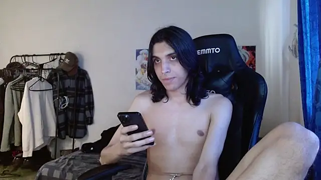 angelitofemboy online show from December 2, 2024, 1:46 pm