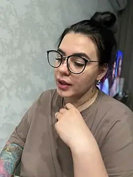 HugeBoobs- online show from February 27, 2025, 6:09 pm