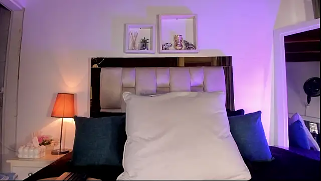 emmy r online show from March 12, 2026, 12:11 pm