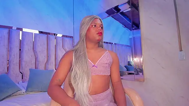 ari monet online show from March 28, 2026, 11:54 am