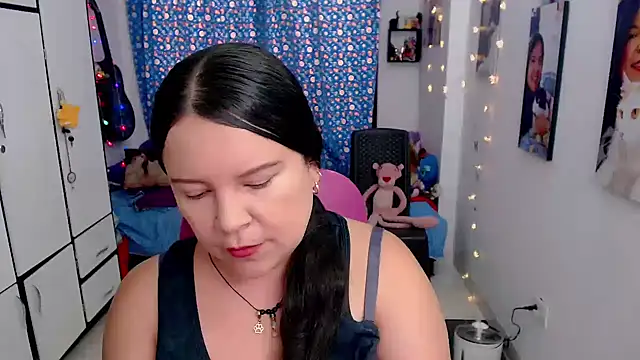 Snapshot of claryssa_ chatting on September 11, 2025, 8:20 pm claryssa online show from September 11, 2025, 8:20 pm