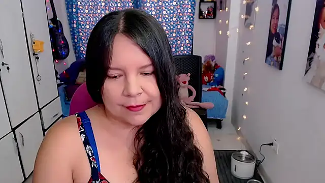 Snapshot of claryssa_ chatting on September 18, 2025, 8:11 pm claryssa online show from September 18, 2025, 8:11 pm