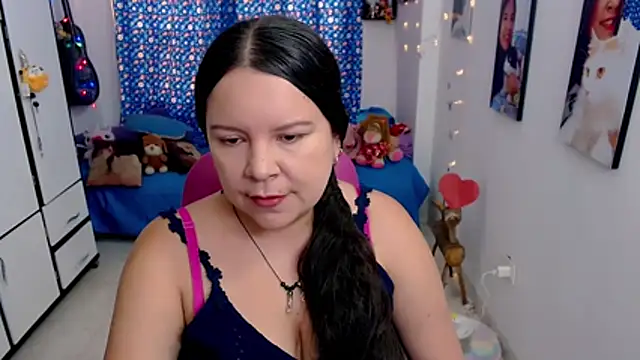 claryssa  online show from March 16, 2026, 6:45 pm