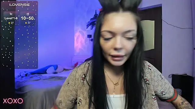 Mariella Adamss online show from February 18, 2025, 5:53 pm