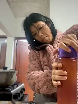 Snapshot of emily_rosse04 chatting on October 29, 2025, 11:12 am emily rosse04 online show from October 29, 2025, 11:12 am