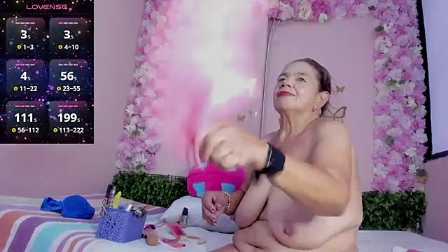 Snapshot of grandmother_milf chatting on May 7, 2026, 2:22 pm grandmother milf online show from May 7, 2026, 2:22 pm