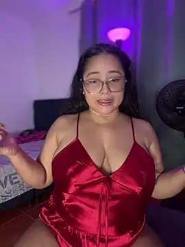 CurlyGirl 1 online show from February 8, 2026, 11:41 pm