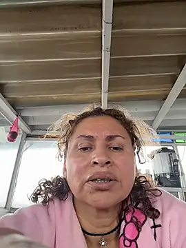 Snapshot of SheraHadee chatting on October 23, 2025, 4:06 pm SheraHadee online show from October 23, 2025, 4:06 pm