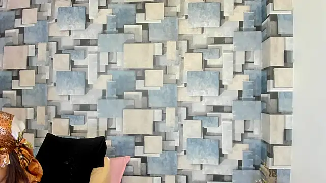 angel dthroatt online show from April 6, 2026, 12:06 pm