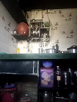 Snapshot of Sand-1 chatting on February 3, 2025, 3:31 am Sand-1 online show from February 3, 2025, 3:31 am