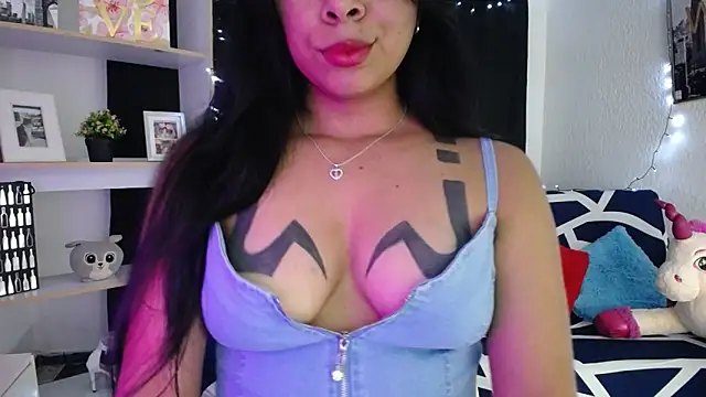 BellaLiz  online show from January 31, 2025, 1:33 am