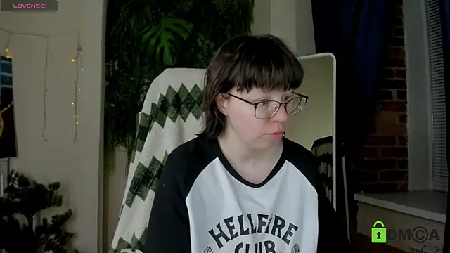 Melissa Wells online show from June 14, 2026, 9:06 pm